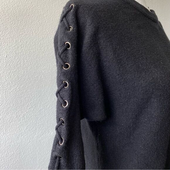 She + Sky Black Pullover Sweater Half Sleeves Braided SZ OS - Picture 6 of 10